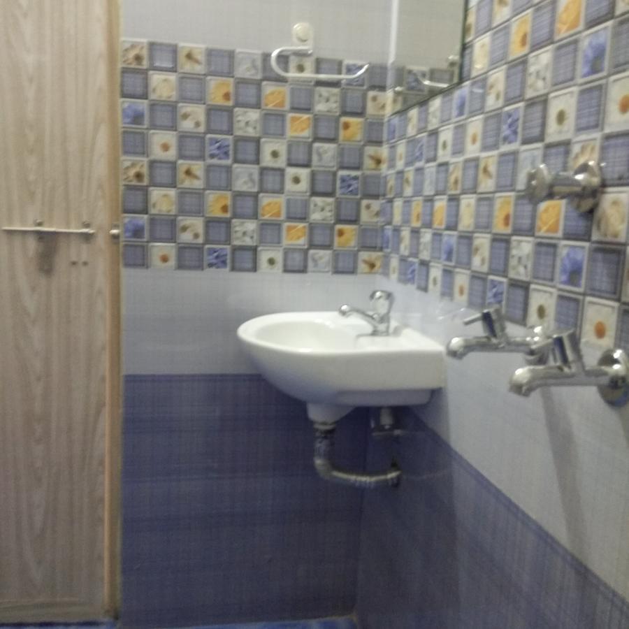 Manjira Lodge Guruvayur Bagian luar foto