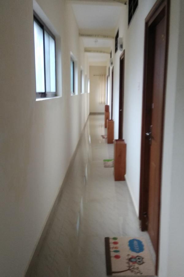 Manjira Lodge Guruvayur Bagian luar foto