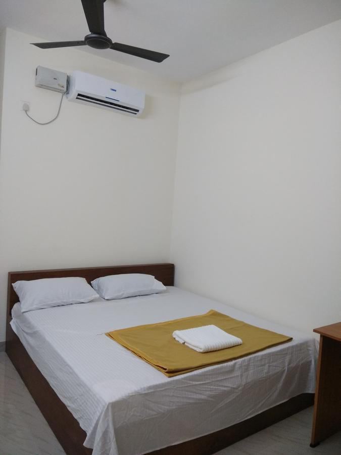 Manjira Lodge Guruvayur Bagian luar foto